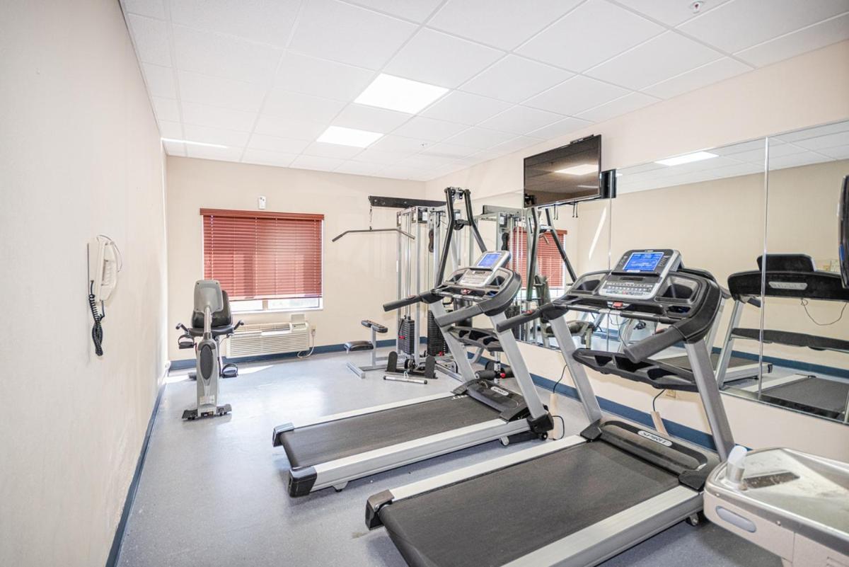 Country Inn & Suites By Radisson, Midway - Tallahassee West 외부 사진