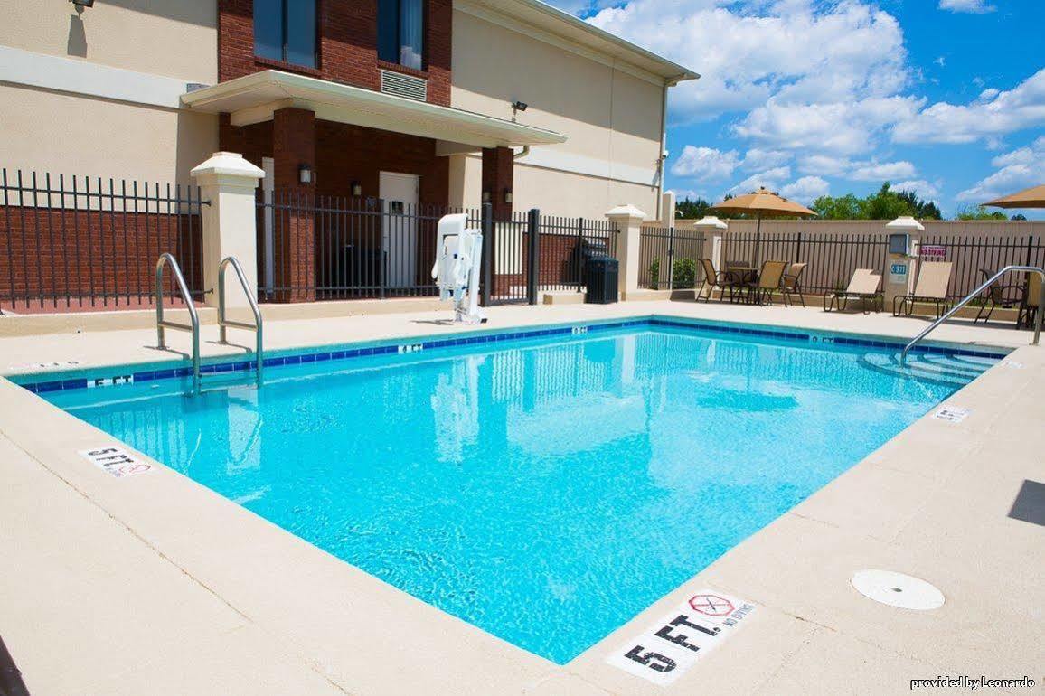 Country Inn & Suites By Radisson, Midway - Tallahassee West 외부 사진